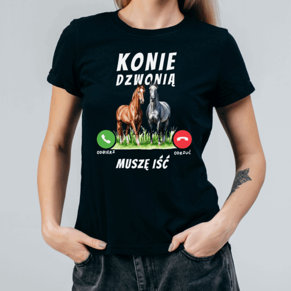 Koszulka damska Konie dzwonią muszę iść czarna - obrazek 2