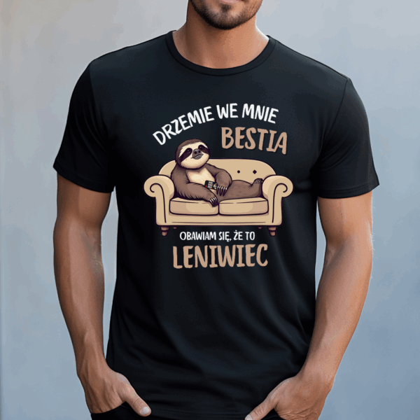 Koszulka męska Drzemie we mnie bestia obawiam się że to leniwiec czarna - obrazek 2